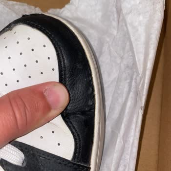 Puma Ayakkabıda Kalite Sorunu Ve Mağaza İlgisizliği