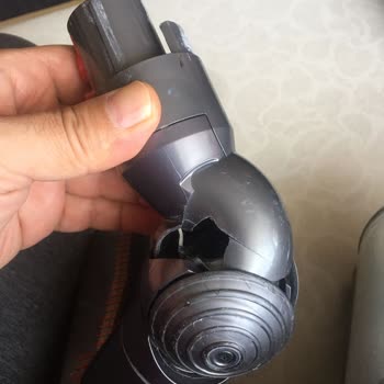 Dyson Süpürge Başlığı Sorunu Ve Müşteri Hizmetleri İlgisizliği