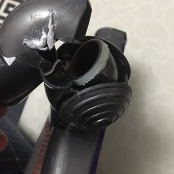 Dyson Refuses to Replace Broken Vacuum Head Despite Admitting It Is Faulty
