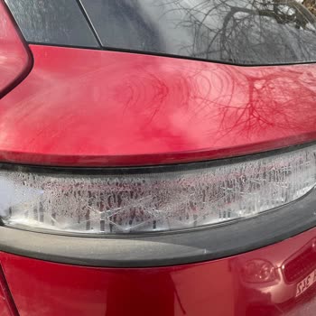 DS7 Aracımın Stop Lambaları Sürekli Su Alıyor