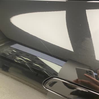 Yeni Araçta Çizik Ve Boya Kusuru: Bayi Müdüründen Çözüm Yok