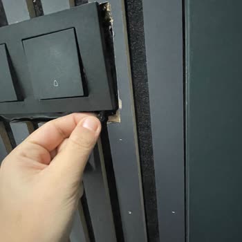 Trenddekorr34 Yanlış Kesilmiş Priz Ve Çirkin Görüntü!