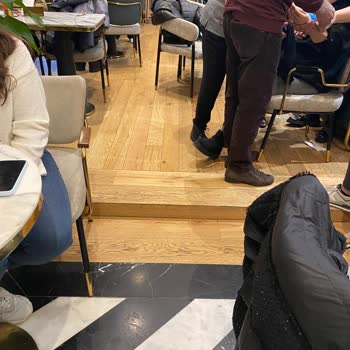 Özsüt Select'te Güvenlik Eksikliği: Annemin Talihsiz Kazası