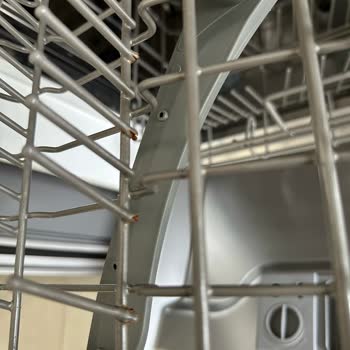 Paslanan Sepetler Ve Yüksek Servis Ücreti