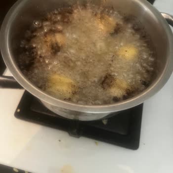 Porsi10 Mini Churros Gurme Ürünü Yağın İçinde Dağıldı