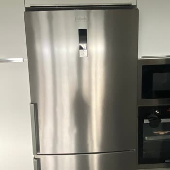 Franke Buzdolabı Üzerindeki Gizemli Çizgi Ve Göçük Sorunu