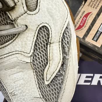 Garanti Kapsamında Yırtılan Ayakkabı Ve İade Talebi