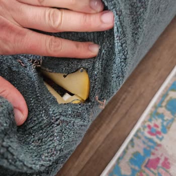 Ergül Mobilya'dan Aldığımız Köşe Takımında Sürekli Yırtık Sorunu