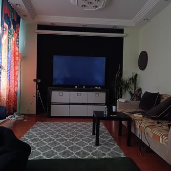 Toshiba TV Had Screen Defects Twice but Service Denied the Issue