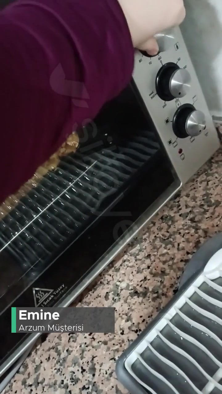 Arzum Cookart Maxi Fırın Kendi Kendine Kapanıyor! videonun kapak resmi