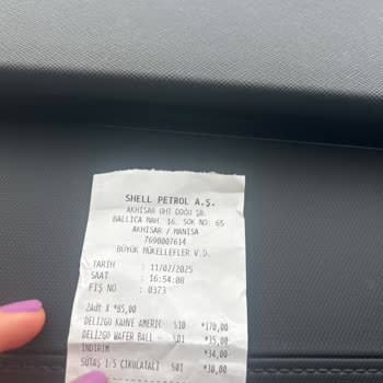 Shell İstasyonunda Sağlık Tehlikesi: Deterjan Ve Süt Yan Yana!