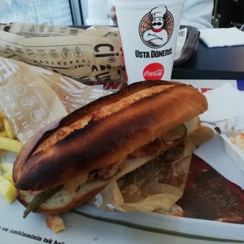 Yanık Ve Bayat Ekmeklerle Hayal Kırıklığı: Usta Dönerci Deneyimim