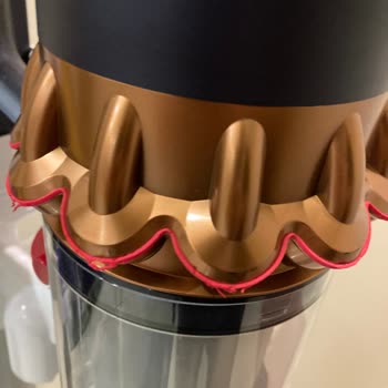 Dyson Süpürge Haznesindeki Beklenmedik Soyulma Sorunu