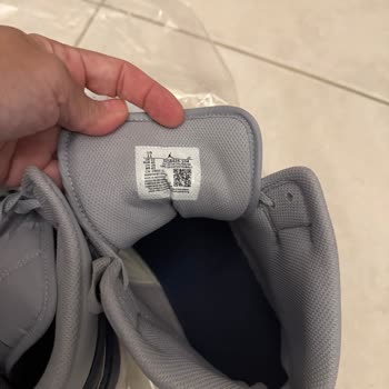 Sneaks Up'ta Sürekli Sorun Yaşayan Ayakkabılar