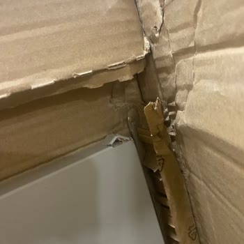 Kırık Masa Tablası Ve Stok Sorunlarıyla Mücadele