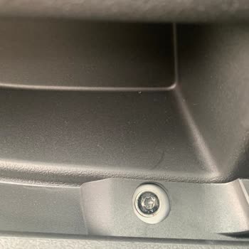 Opel Movano'da Kalitesiz İç Aksam Sorunu