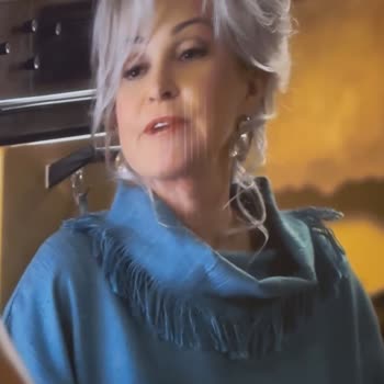 Toshiba TV'de Sürekli Büyüyen Ekran Çizikleri