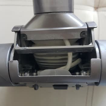 Dyson Süpürge Başlık Sorunu Ve Çözüm Beklentisi