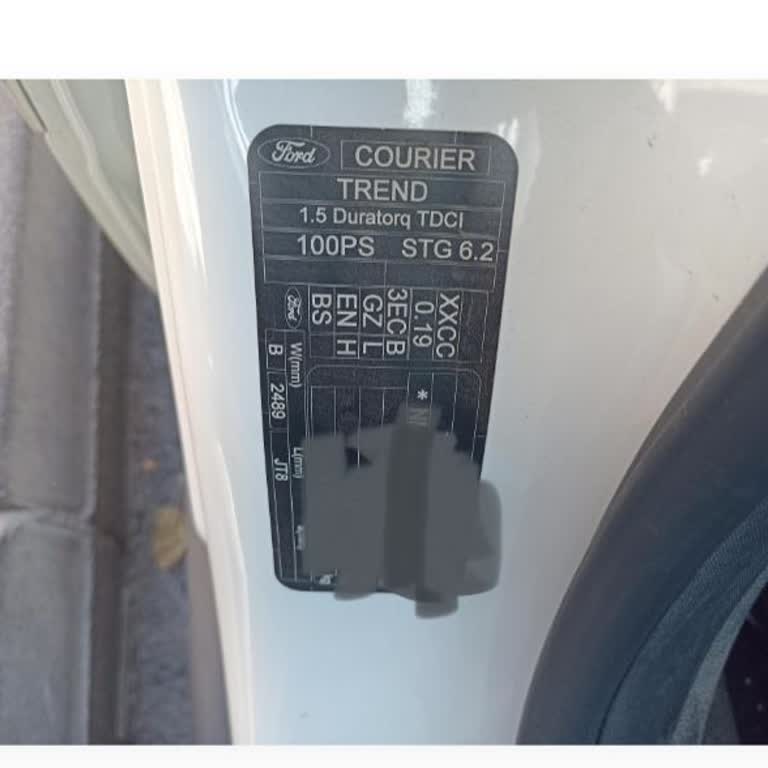 Ford Courier Tanıtım Etiketi Sorunu