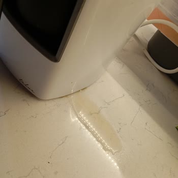 Kahve Makinesi Su Kaçırıyor Ve Yavaş Çalışıyor