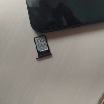 Yeni Alınan Xiaomi 13 Pro'da Sim Kart Sorunu Ve İletişimsizlik