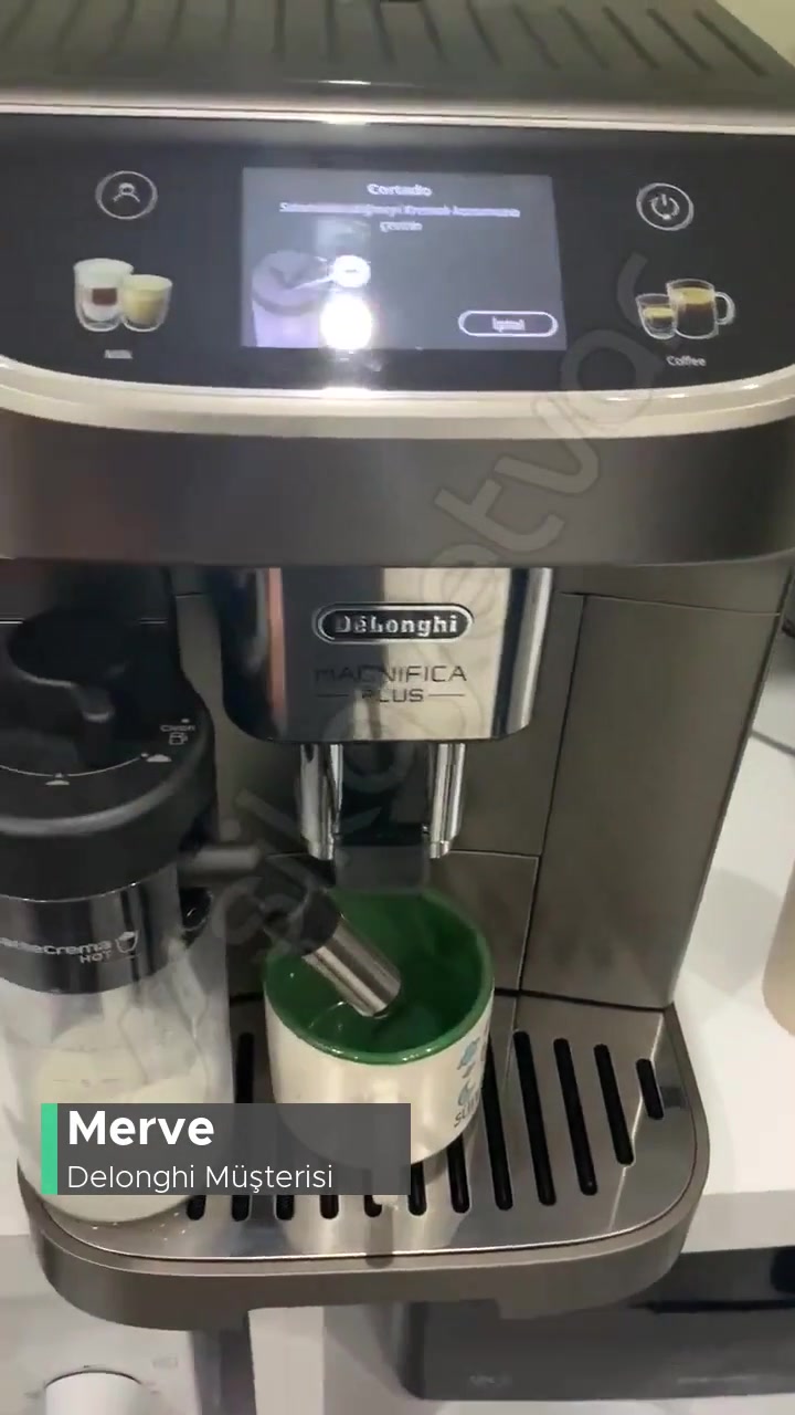 Delonghi Magnifica Plus Kahve Makinesi! videonun kapak resmi