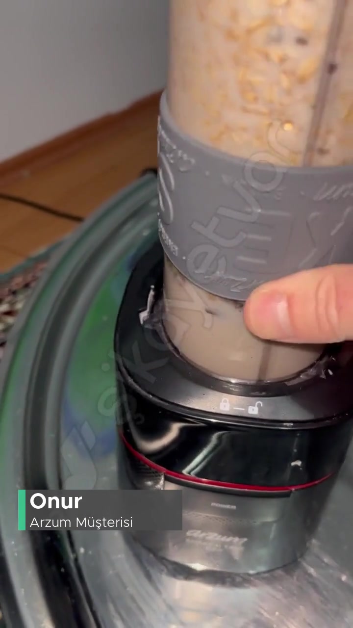 Arzum Blender Problemi Kapak Yerine Oturmuyor! videonun kapak resmi