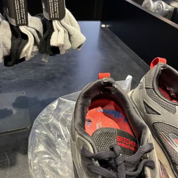 Skechers Ayakkabıda Beklenmedik Kalite Sorunu