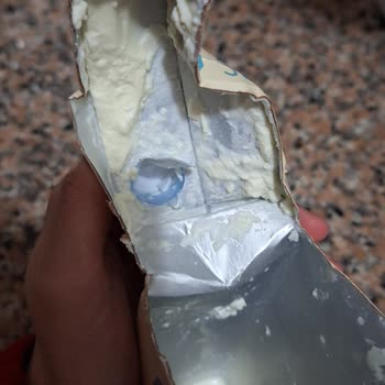 Bozuk Süt Şoku: Lor Gibi Parçalar!