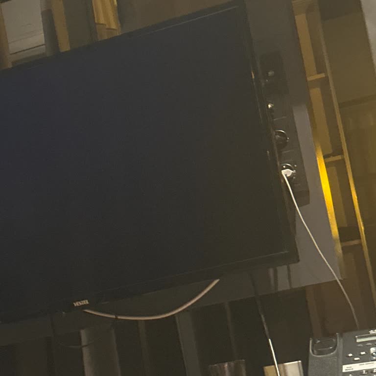 City Loft 161 Oteli'nde Sıcak Su Ve TV Sorunu