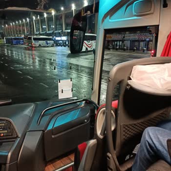 Soğuk Otobüste Bekleme Çilesi