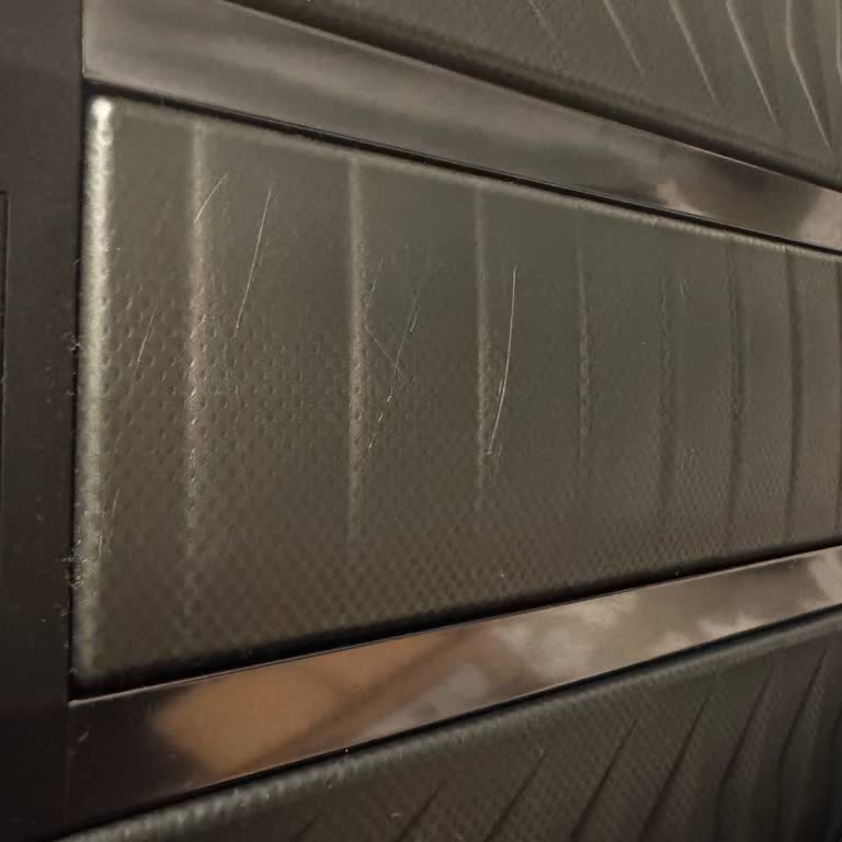 Samsonite Çizilmeye Dayanıklı Valiz Hayal Kırıklığı Yarattı!