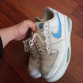 Nike Ayakkabıda Beklenmedik Açılma Sorunu