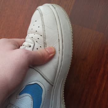 Nike Ayakkabıda Beklenmedik Açılma Sorunu