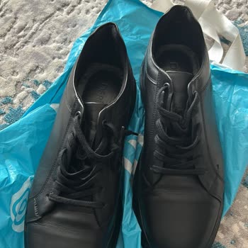 Derimod Ayakkabı Değişim Talebine Olumsuz Yanıt Verdi