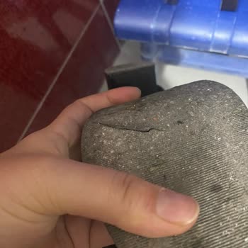 Derimod Botun Tabanı 2 Ayda Yarıldı, Müşteri Hizmetleri Kullanıcı Hatası Dedi