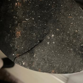 Derimod Botun Tabanı 2 Ayda Yarıldı, Müşteri Hizmetleri Kullanıcı Hatası Dedi