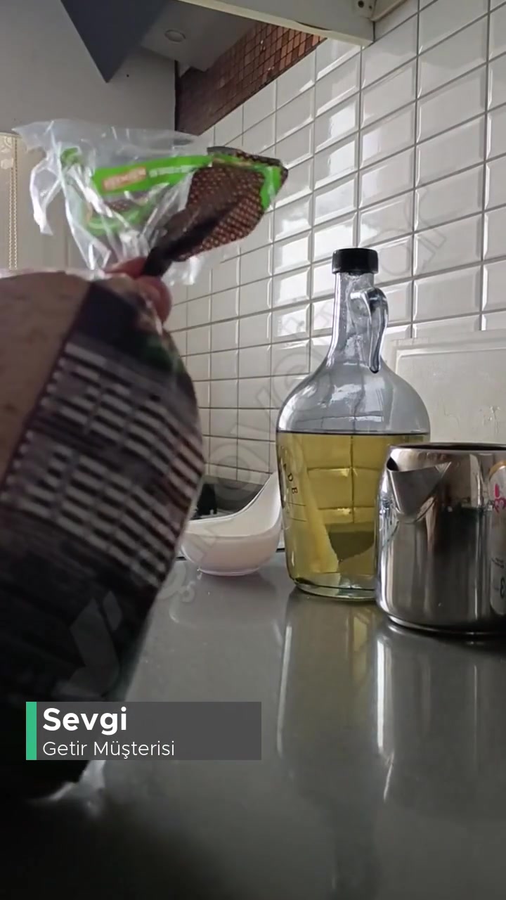 Getir Ekmek Küflenmiş! İlgisiz Kaldı! videonun kapak resmi