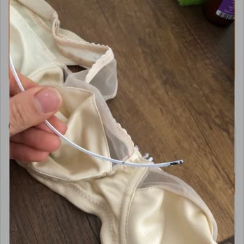 İlk Yıkamada Hasar Gören İç Çamaşırı İçin Çözüm Bekliyorum