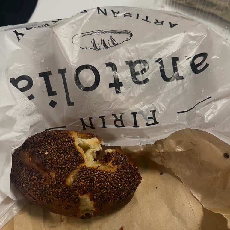 Soğuk Poğaçalar Ve Saygısız Hizmet