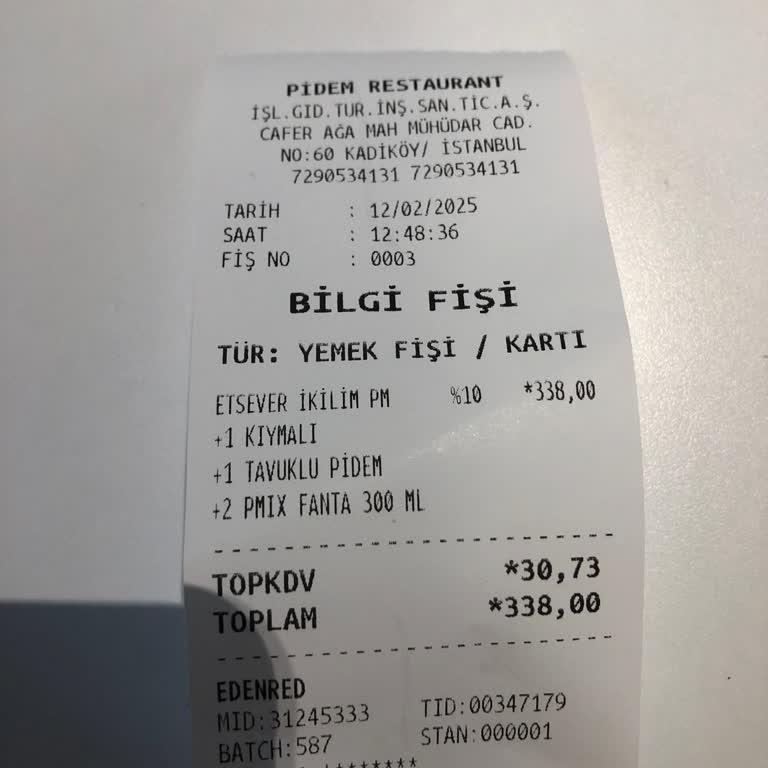 Pidem Restoranında Şok Eden Müdür Davranışı