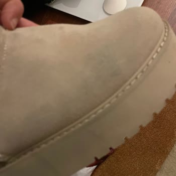 Stradivarius Pantolonun Rengi Yeni Ugg'ları Mahvetti