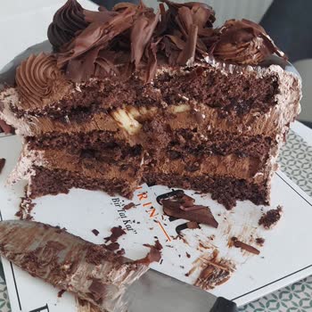 Hayal Kırıklığına Uğratan Doğum Günü Pastası