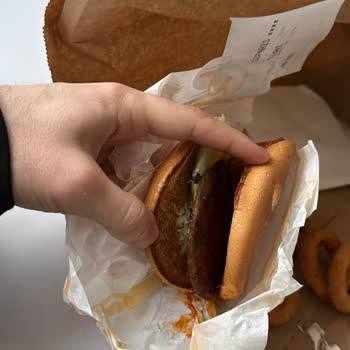 Eksik Köfteyle Gelen Hayal Kırıklığı