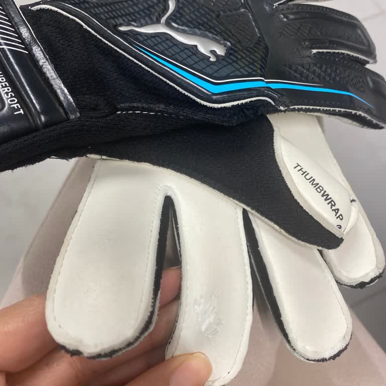 Decathlon Kaleci Eldiveni Hüsranı: Tek Kullanımda Aşınma