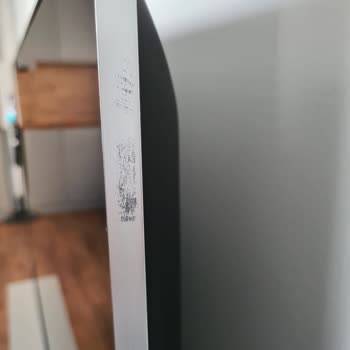 Yeni Alınan Beko Televizyonda Boya Soyulması Ve İade Sorunu