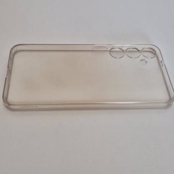 Spigen Kılıfın Sararma Sorunu: Beklentileri Karşılamadı