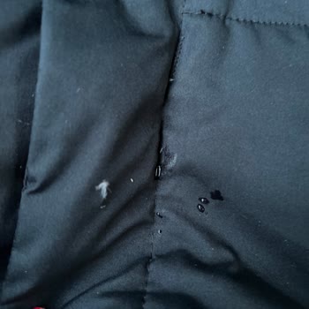 Columbia Jacket Has a Defect – Feathers Leaking, Need Replacement