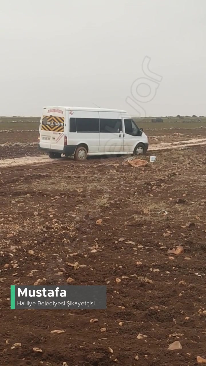 Haliliye Belediyesi Kalınbayat Küme Evler Yolumuz Çok Kötü! videonun kapak resmi