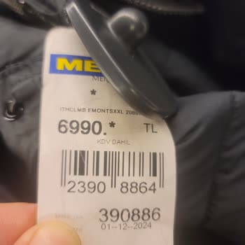 Columbia Charges More for One Size of the Same Jacket – Unfair Pricing